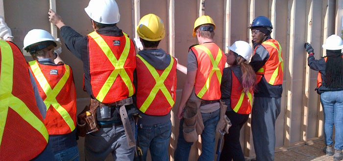 DC students work with Habitat for Humanity